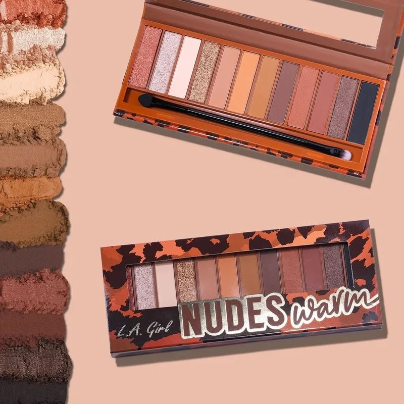 Nudes Swarm Eyeshadow Palette